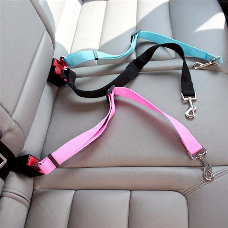 Ceinture de sécurité ajustable pour chiens et chats – Clip de harnais pour voiture, sécurité et confort en déplacement